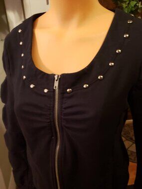 Boston proper medium top black never worn